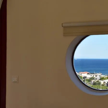 Anais Apartments Megas Limnionas Exterior photo
